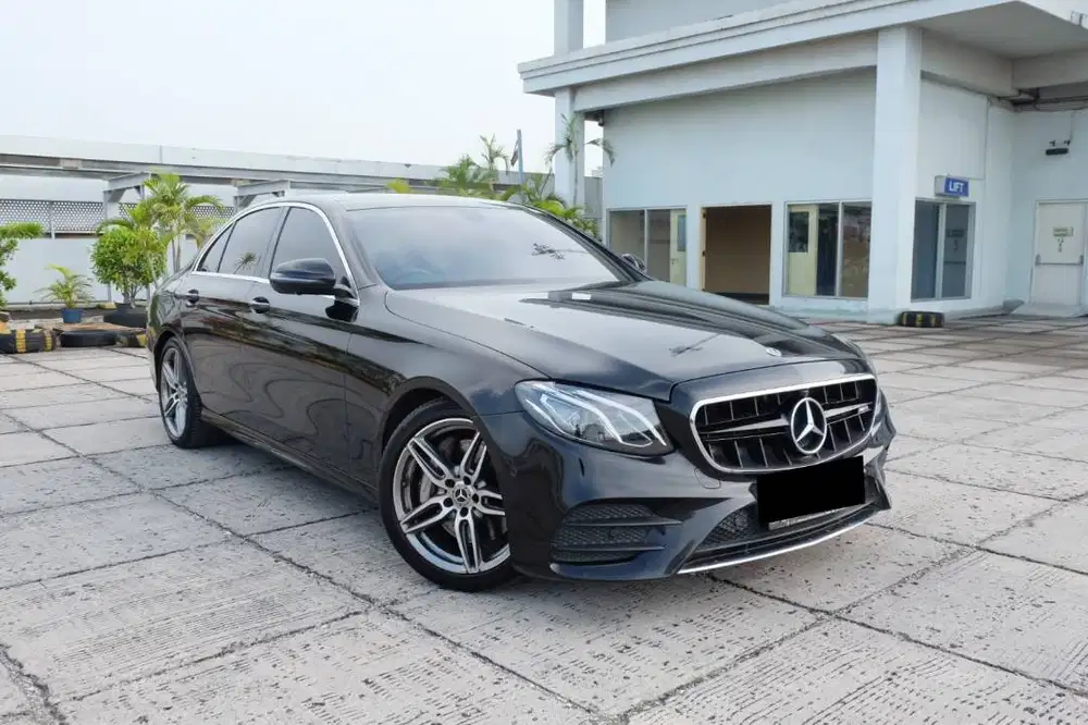 PLAT GANJIL 2018 Mercedes Benz E300 Amg Panoramic Antik tdp128JT