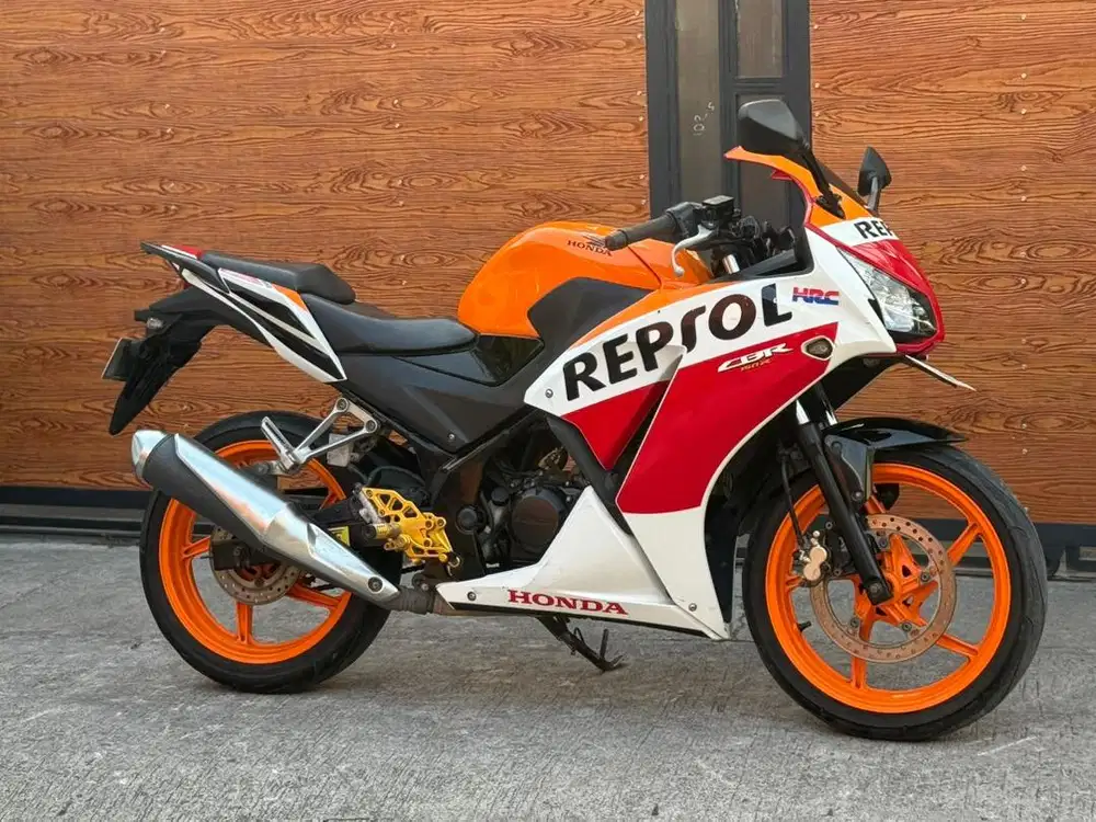 Honda cbr 2016 lengkap