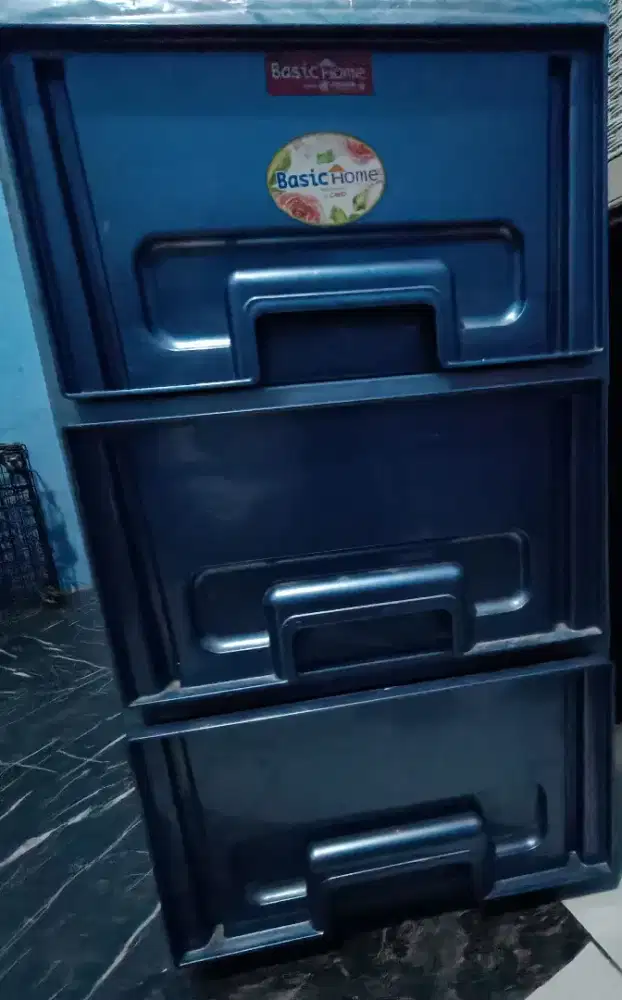 Rak susun lipat navy