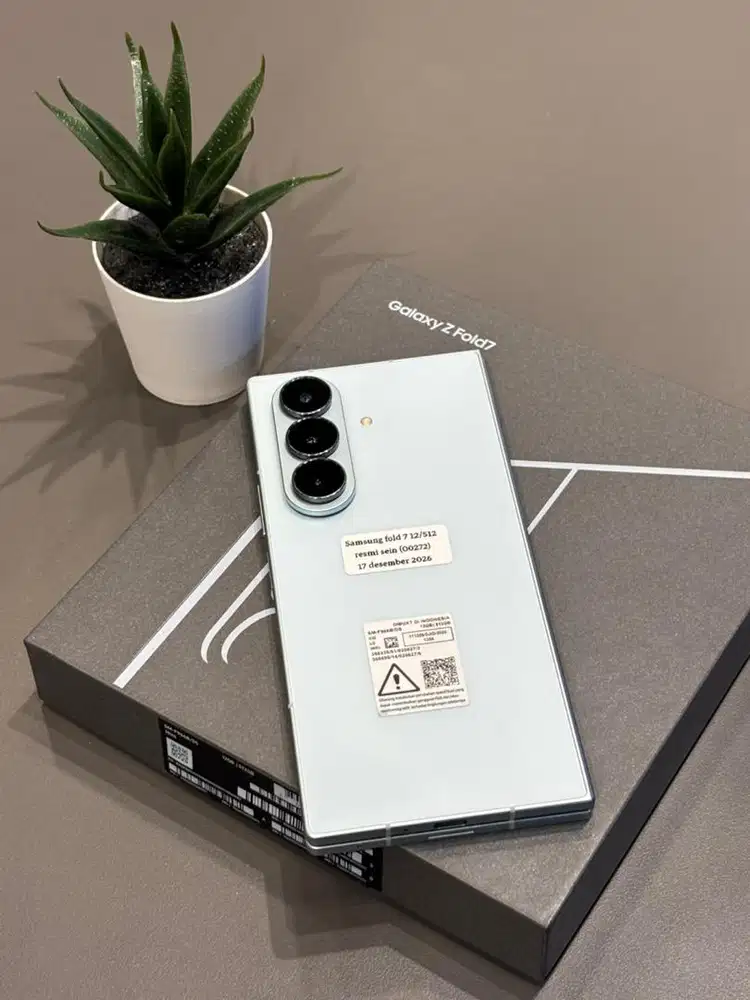 Samsung Galaxy Z Fold 7 12/512Gb like new