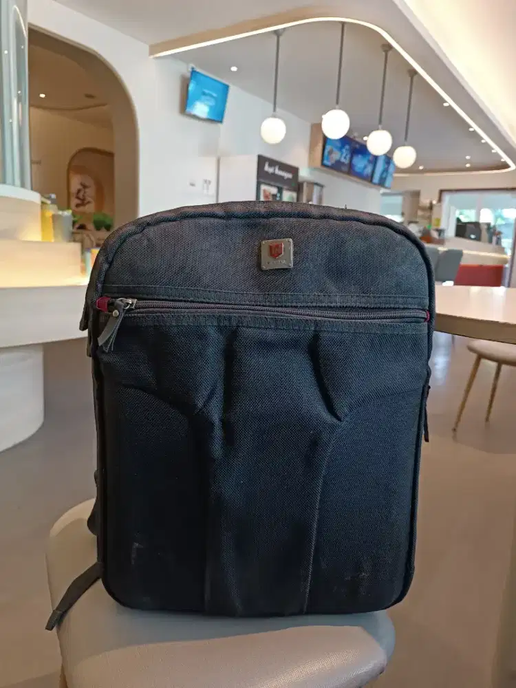 Tas Laptop Kantor Backpack