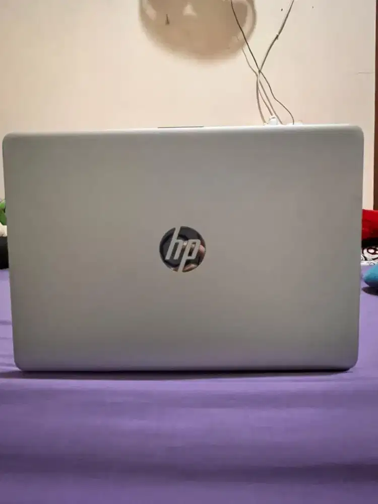 Laptop HP 14s, intelcore i3