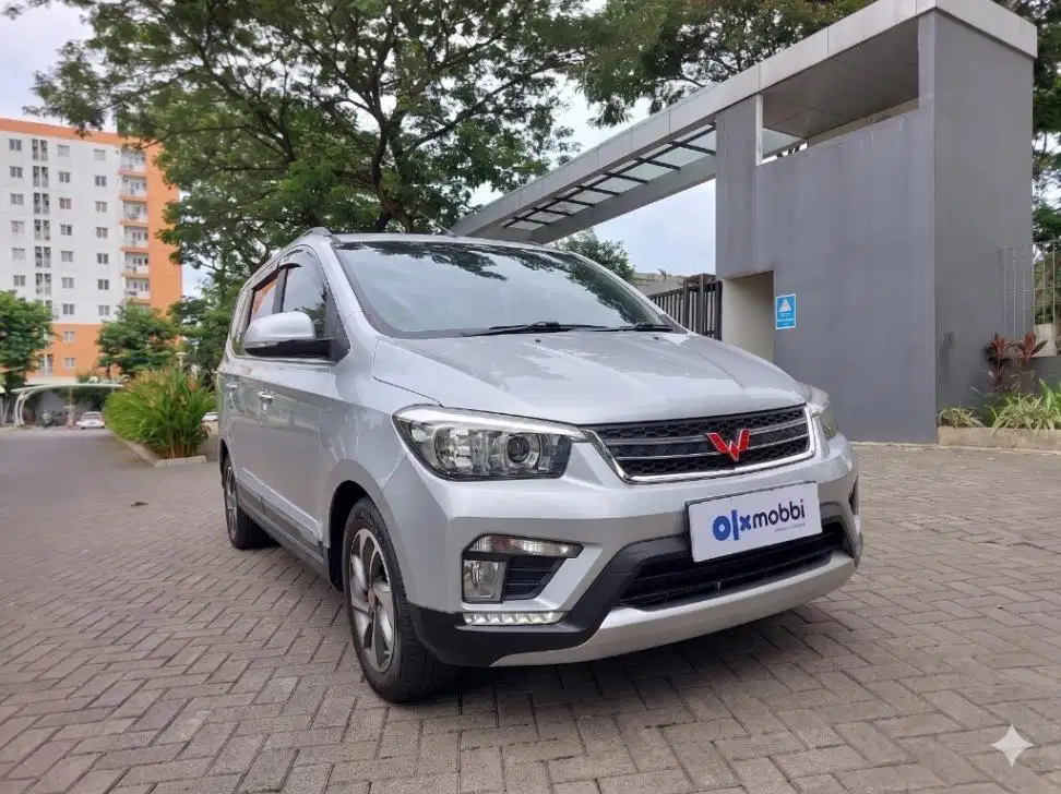 DP Murah Wuling Confero S 1.5 L ACT Lux Plus Bensin-MT 2020 CPKVB