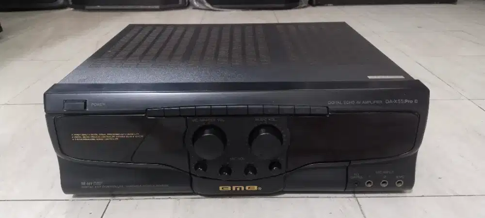 Amplifier karoke Bmb Da-x55 Pro C Kondisi Normal Masih Mulus Bossku