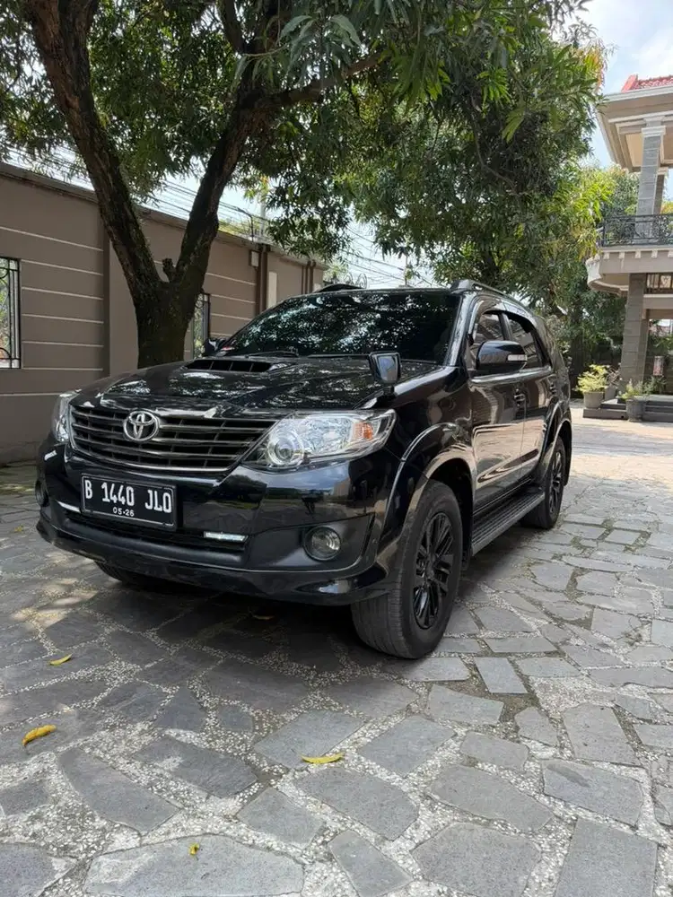 Grand FORTUNER 2.5 G VNTurbo AT 2013