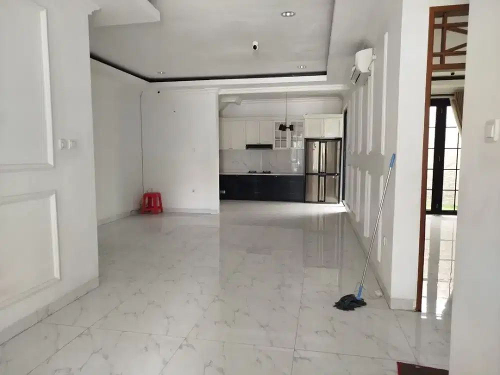 Ffhe. Rumah Disewakan di Cluster Tropikana Residence Jababeka