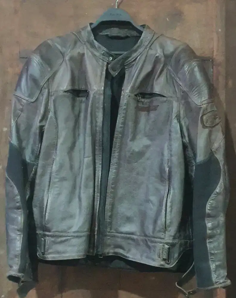 Jaket motor dainese kulit full protektor