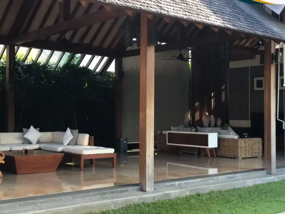 Villa Hak Milik yang Luar Biasa di Pusat Umalas