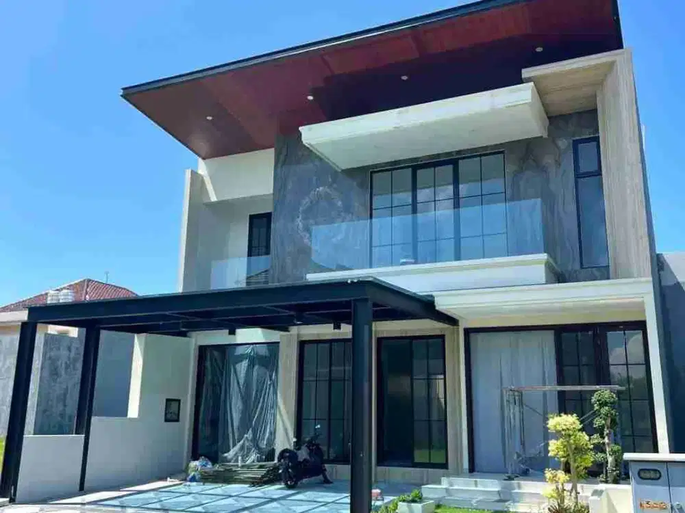 Rumah baru mewah  Grand Island Pakuwon City bgn  sendiri