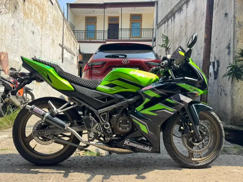 Kawasaki Ninja RR New thun 2015 pajak panjang mesin halus joz siap gas