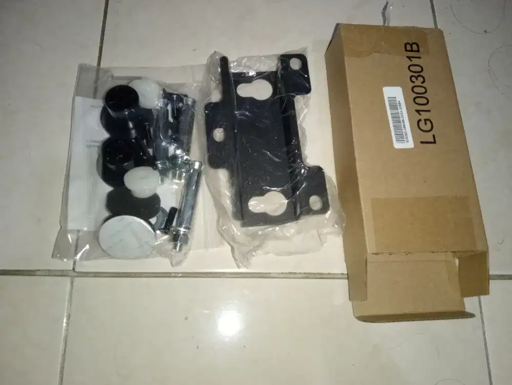 Breket tv buat didinding