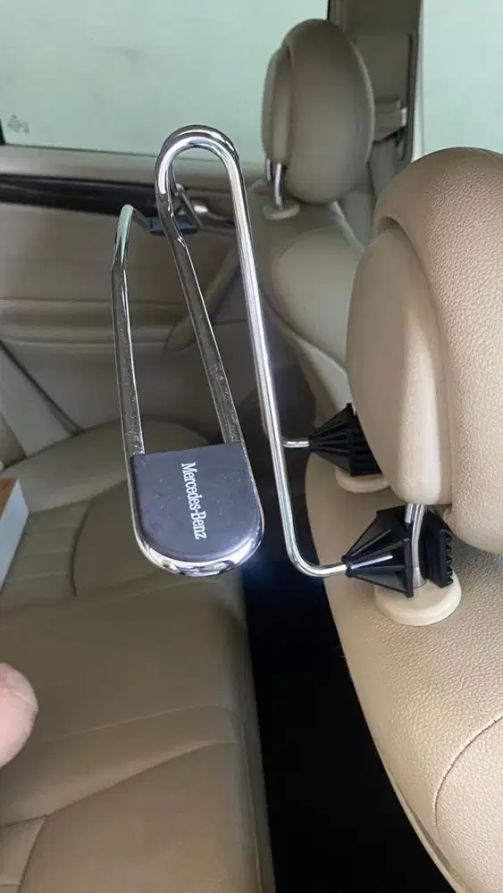 Mercedes Clothes/Coat Hanger