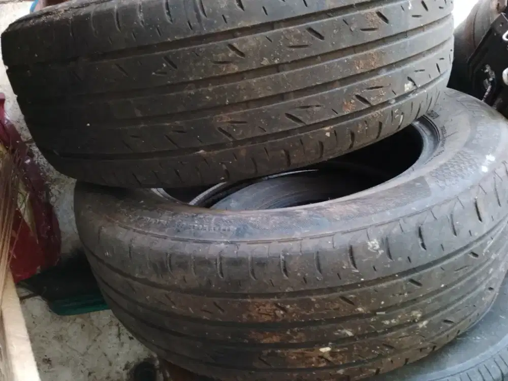 Ban Bridgestone R16 seken