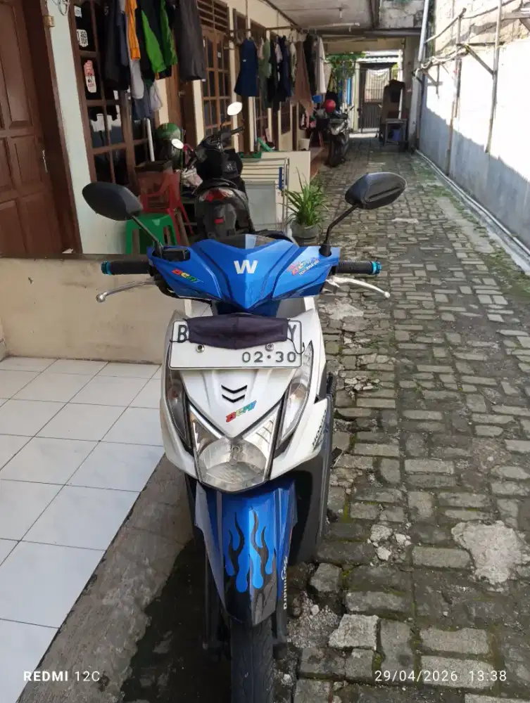 Di jual motor beat 2015 plat B DKI Jakarta selatan