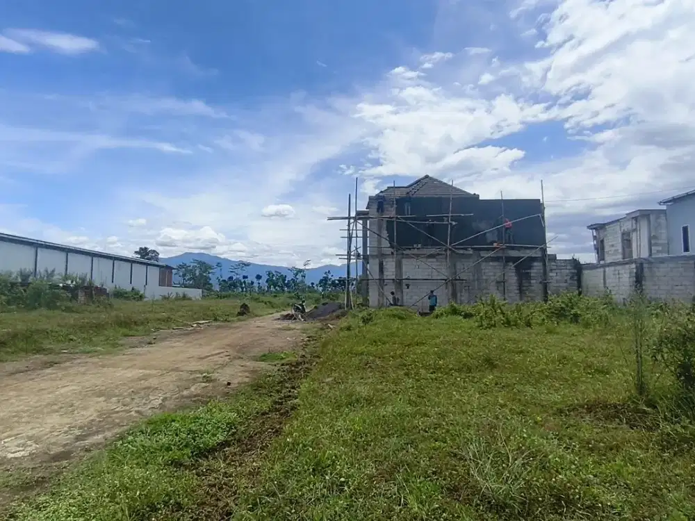 Tanah Kota Malang dekat Exit Tol Promo 100 Juta an Saja Akses Mobil