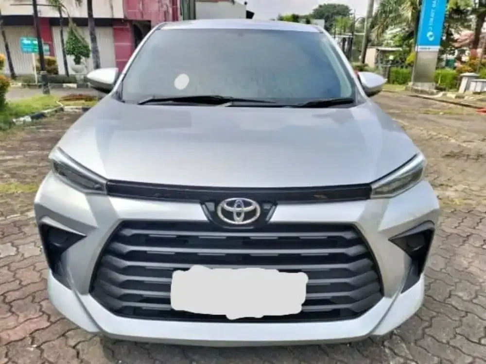 Dijual cepat toyota avanza 1,3 E 2022