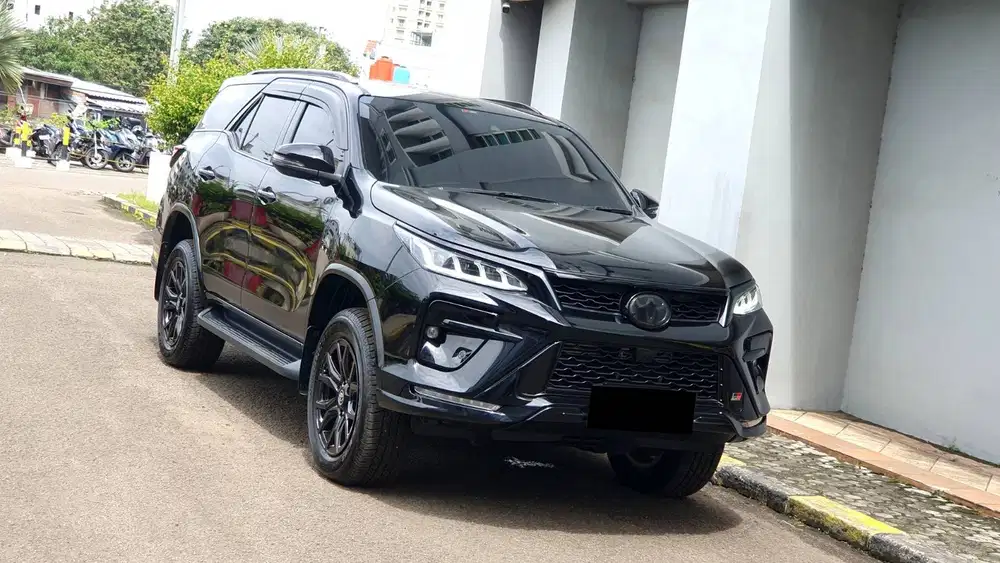 [ 4x4 ] Toyota Fortuner 2.8 VRZ GR Sport Tetradrive Diesel 2025/2026