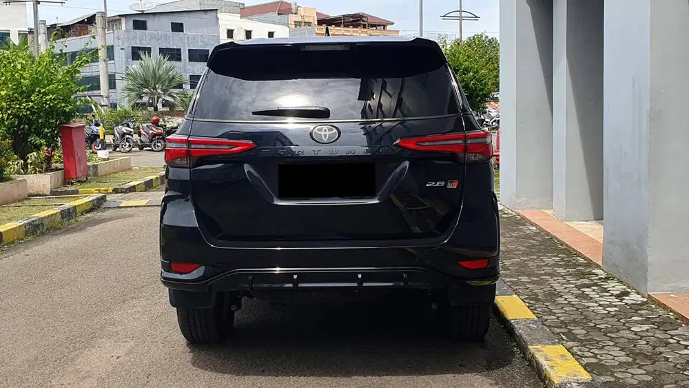[ 4x4 ] Toyota Fortuner 2.8 VRZ GR Sport Tetradrive Diesel 2025/2026