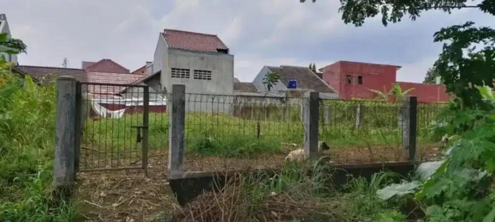 Jual Cepat tanah luas 300m di Limus Pratama nempel Kota Wisata