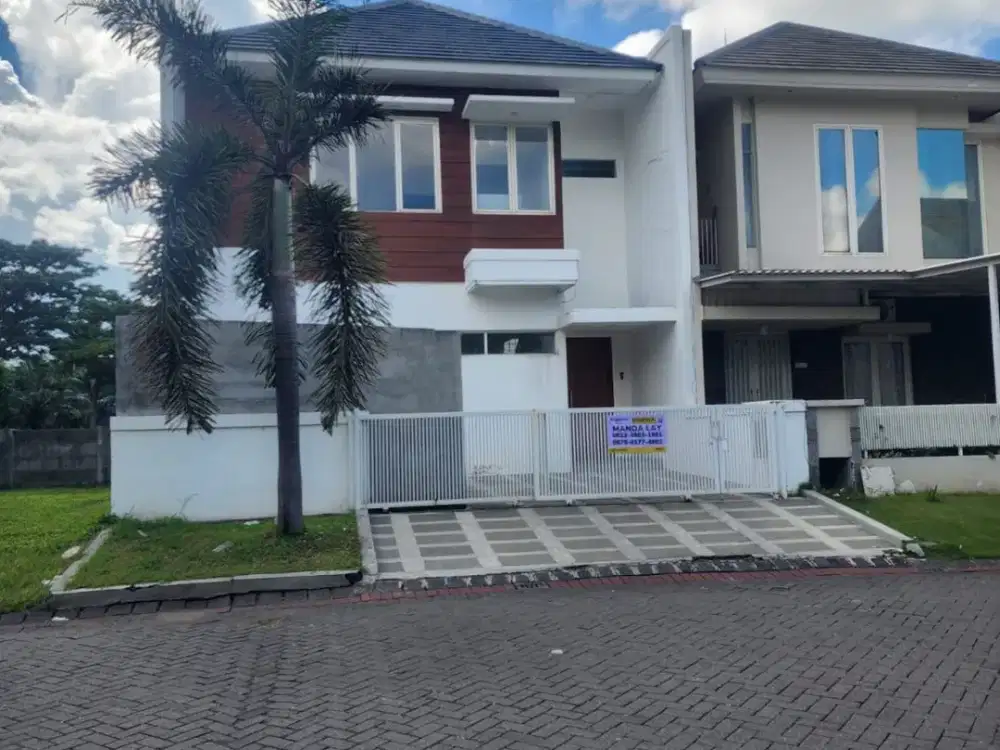 Pakuwon City Surabaya Rumah 2 Lantai Posisi Tusuk Sate