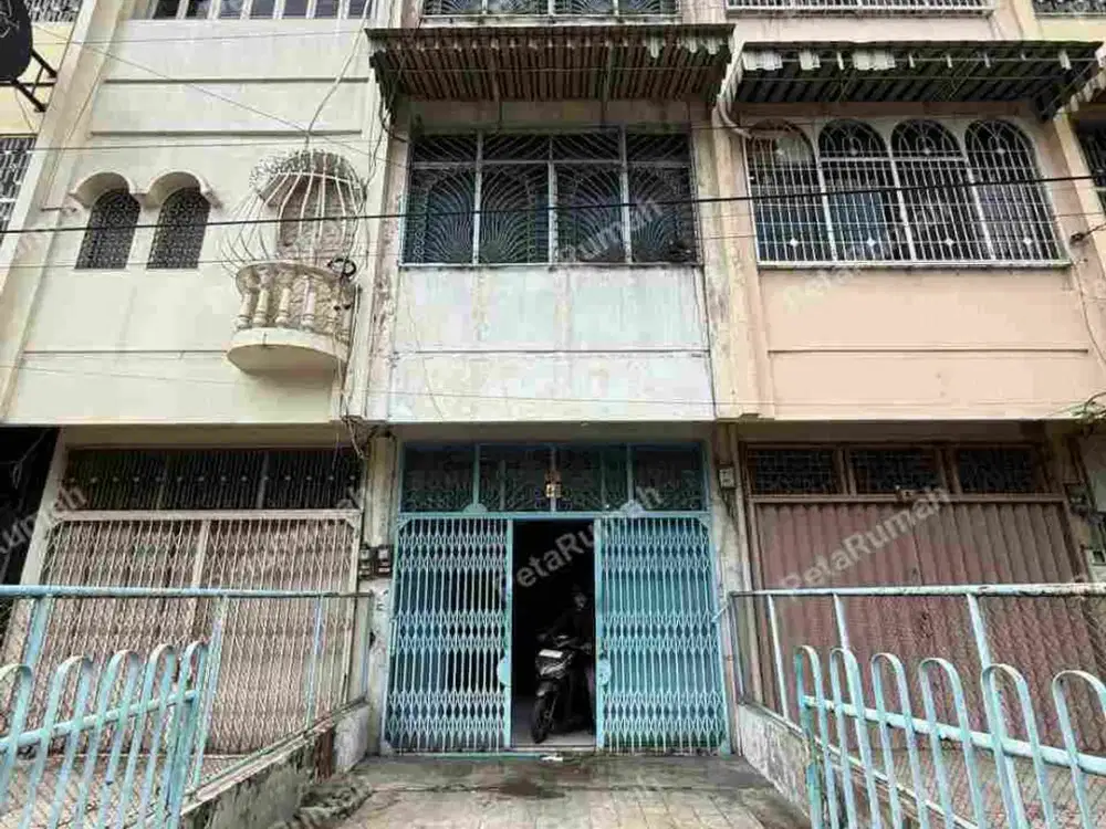 Jalan Mayang Daerah Adam Malik