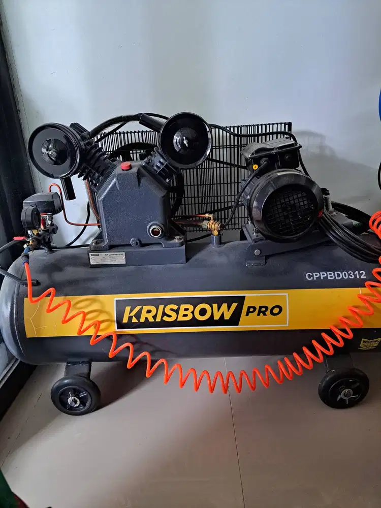 Kompressor krisbow 3 hp bekas 99 persen like new