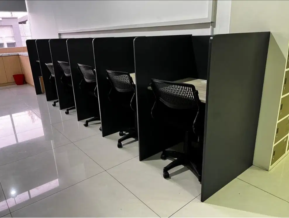 DIJUAL MEJA KUBIKAL + KURSI KERJA (SET LENGKAP)