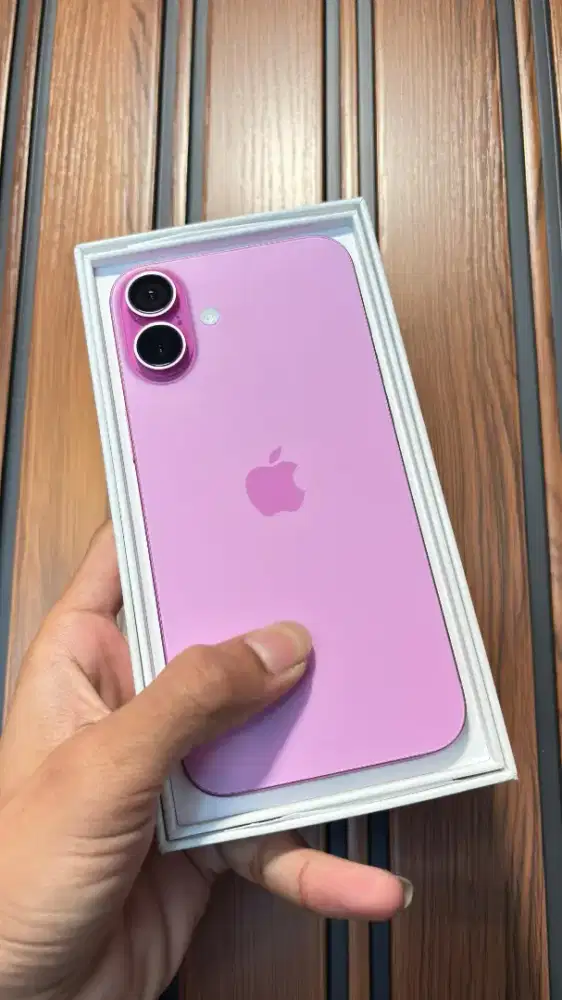 iPhone 16 plus pink 256gb iBox