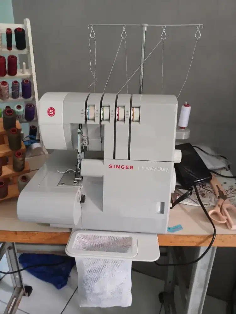 Mesin obras portable singer (second)