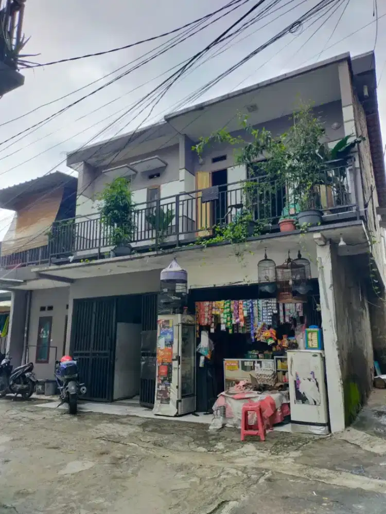 Dijual Rumah + Kos 4 Pintu di Cinere – Strategis & Menghasilkan!