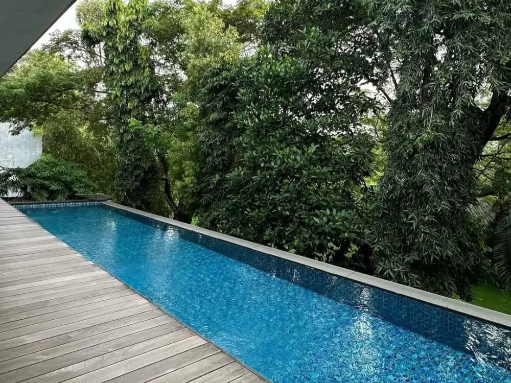 Harga Spesial Rumah Mewah Modern 3 Lantai di Pantai Indah Kapuk