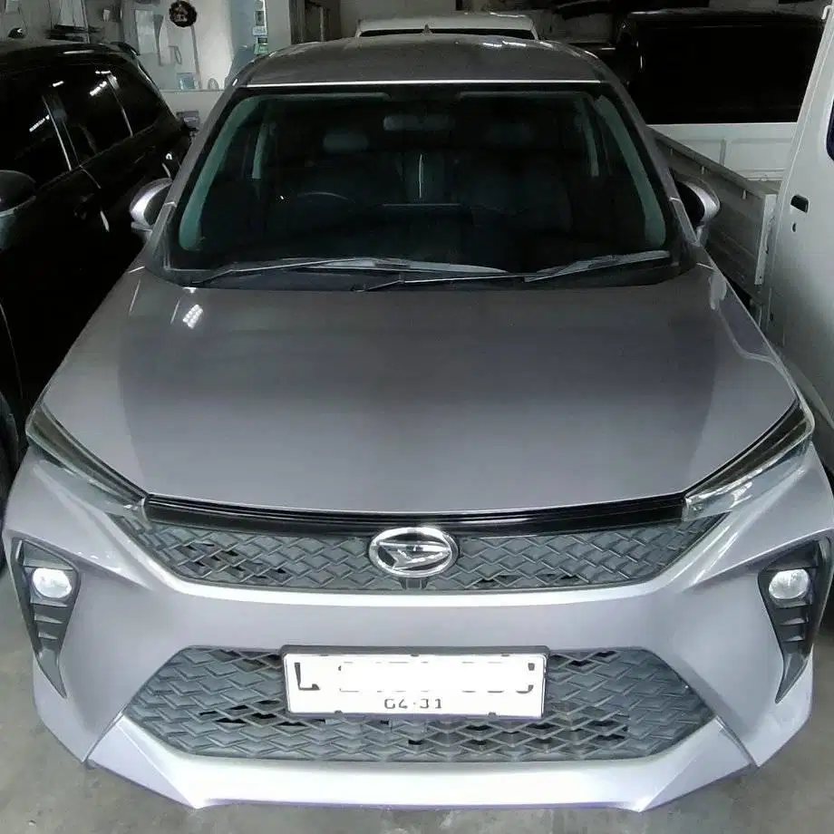 DP 8juta XENIA R 1.5 2022 SILVER