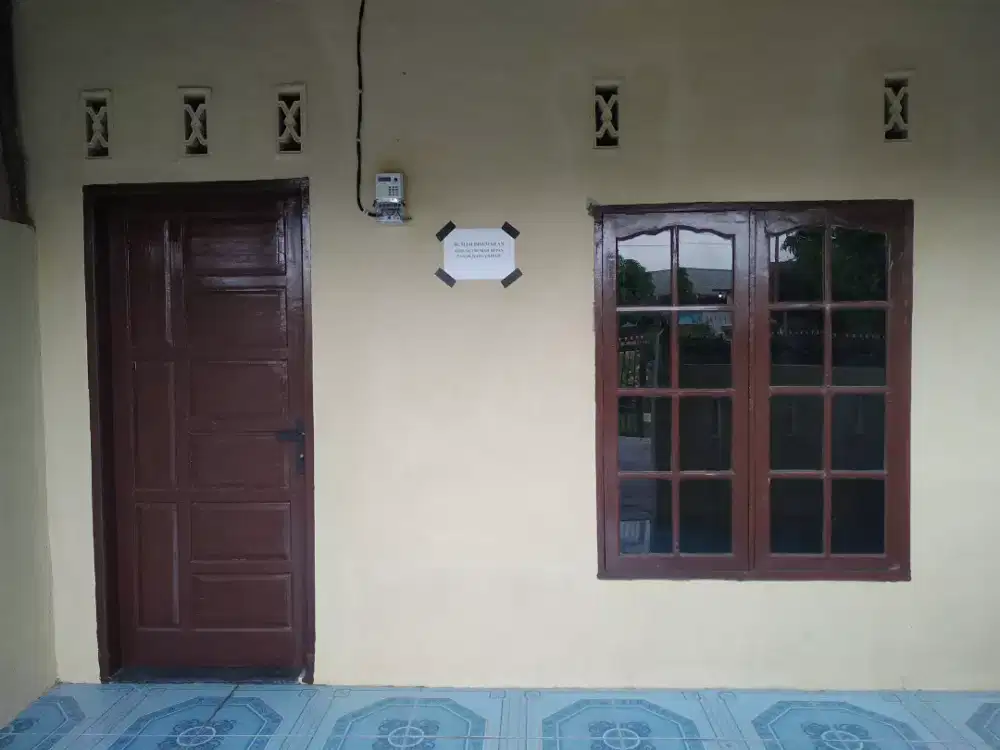 RUMAH SEWA BARU RENOVASI DI TEMBUNG