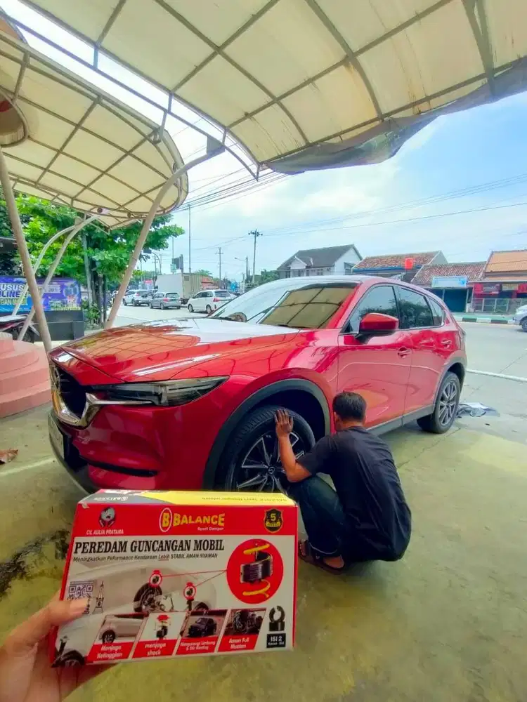 Balance Spring Buffer Mobil Universal Peredam Guncangan Anti Limbung