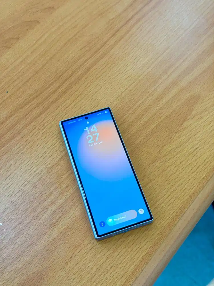 DIJUAL: Samsung Galaxy Z Fold6 256GB - Silver Shadow (Like New!)