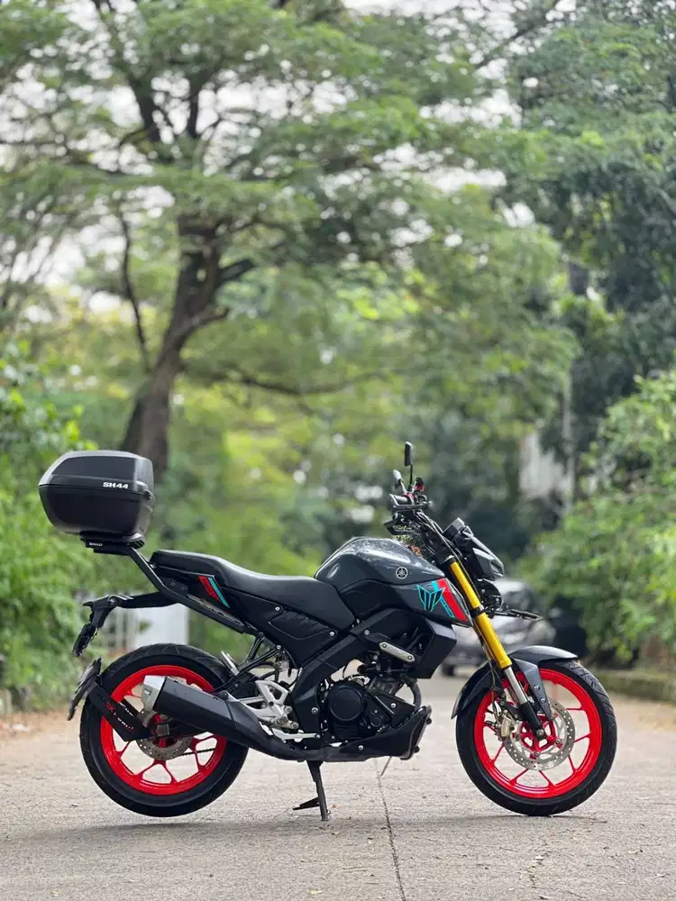 YAMAHA MT15 2021 GREY KM LOW PAJAK PANJANG SIAP RIDING