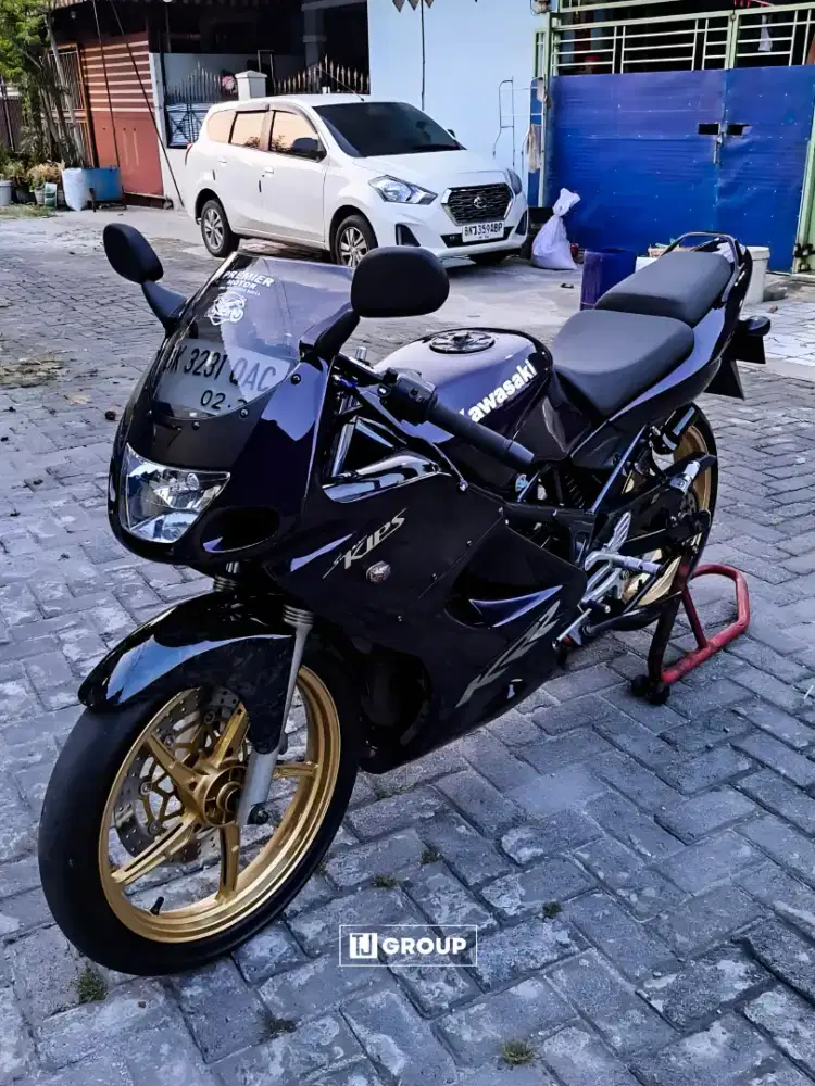 FOR SALE!! Kawasaki Ninja RR Old 2011