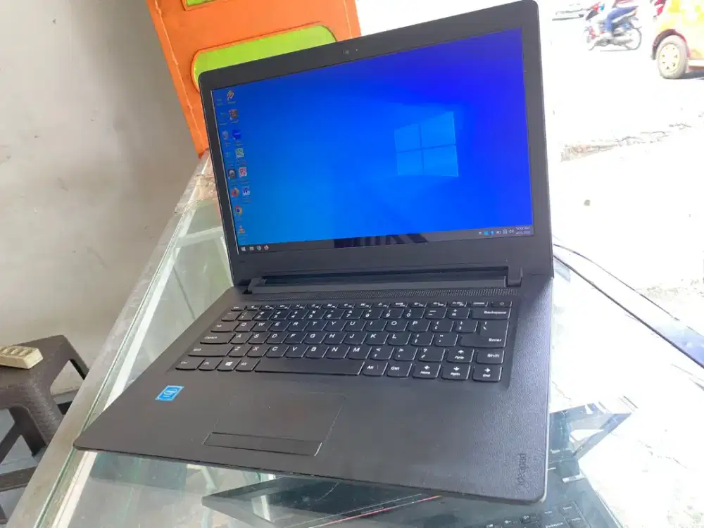 JUAL LAPTOPLENOVO IDEAPAD 110-14IBR INTEL N3160 RAM2GB BERGARASI