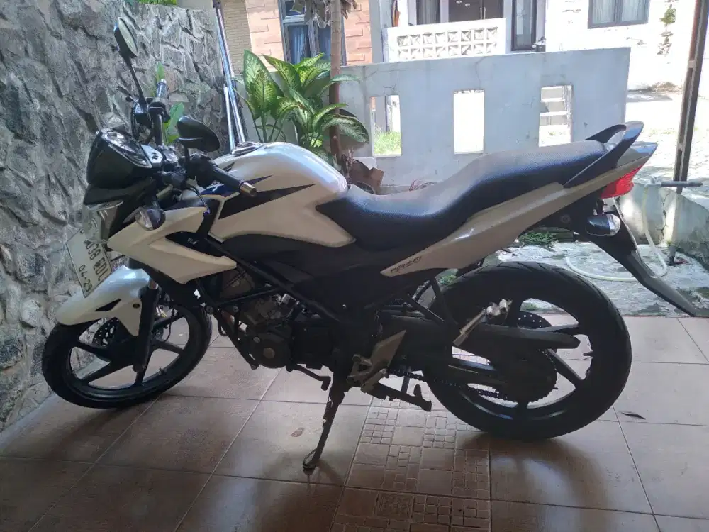 Honda CB150R 2014