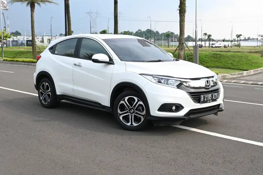 (TDP:10JT) Honda HR-V/HRV E 1.5 CVT/AT/METIC  2021_TERMURAH