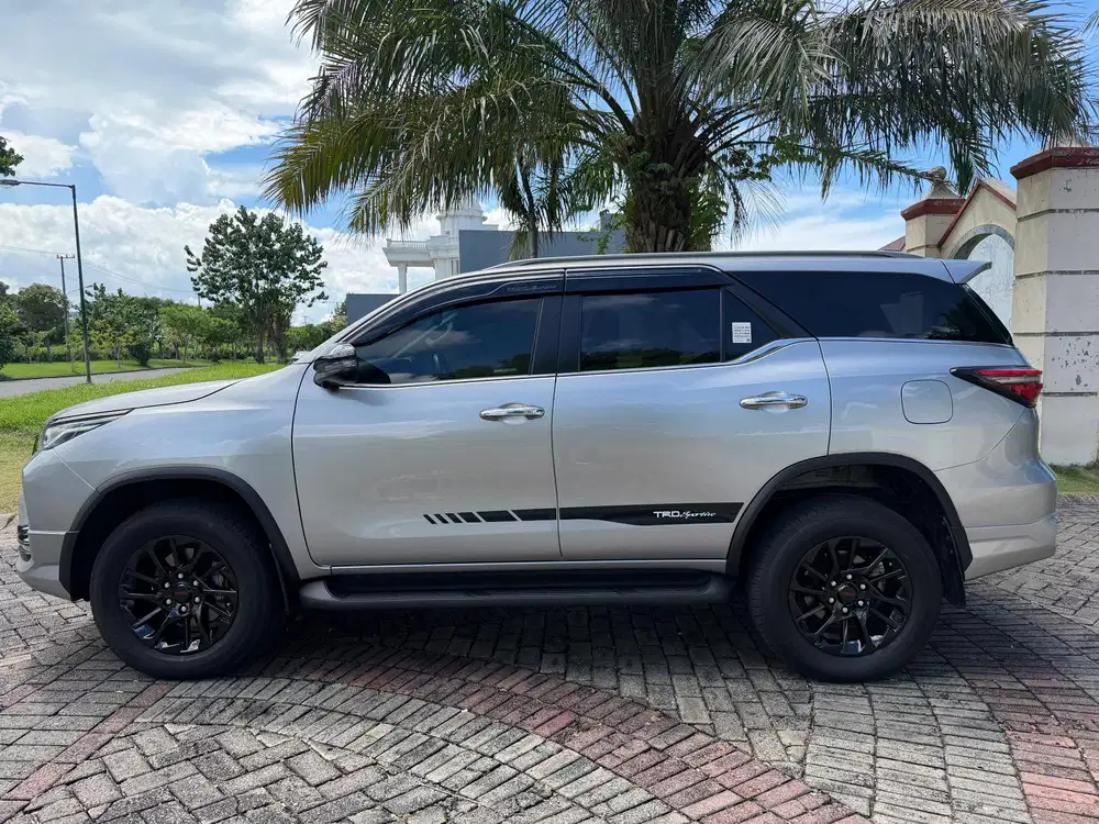FORTUNER VRZ TRD MATIC 2020 SEMPURNA