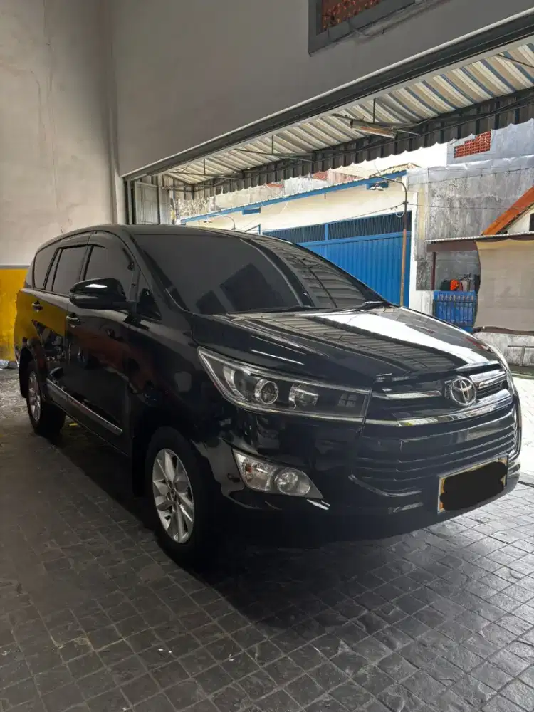 Toyota Innova reborn V Lux 2.0 AT 2019