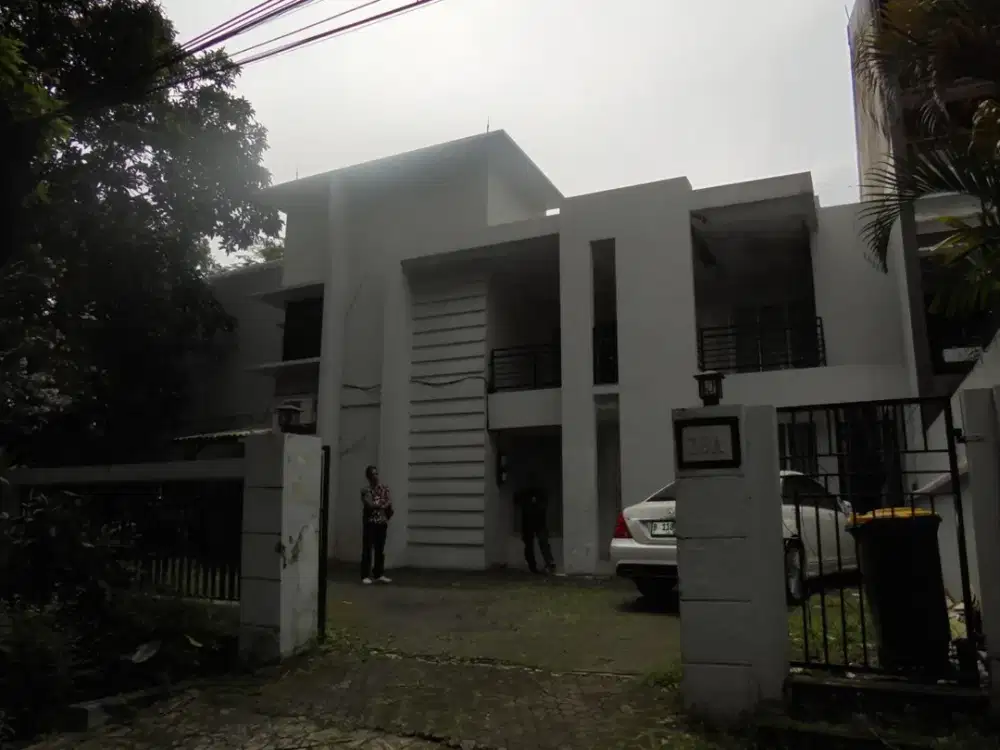 Di Jual Lelang Rumah di Panglima Polim Kelurahan Melawai, Kecamatan Kebayoran Baru, Jakarta Selatan, Dki Jakarta