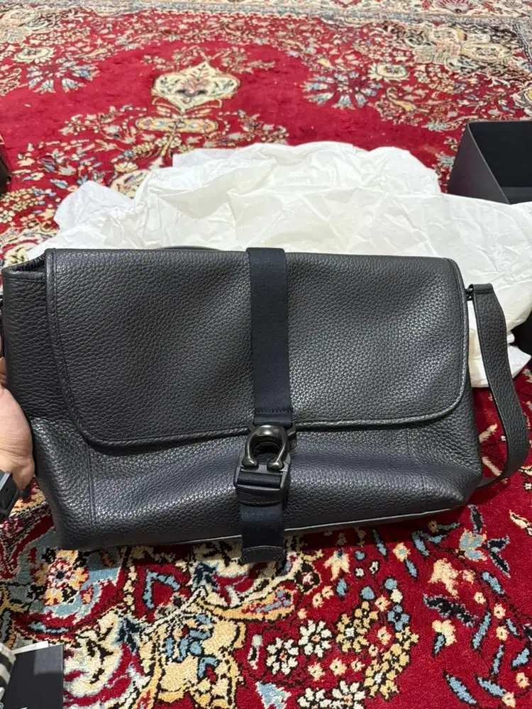 Tas Coach Beck Messnger