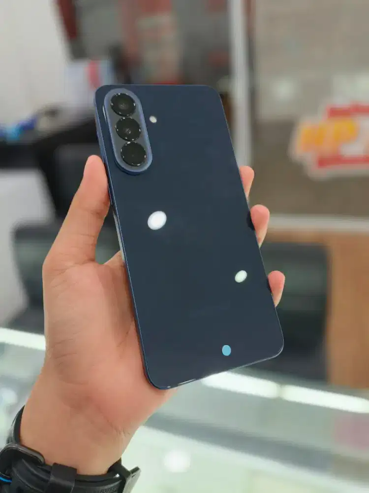 SAMSUNG A57 RAM 12/256 GB baru banar masih