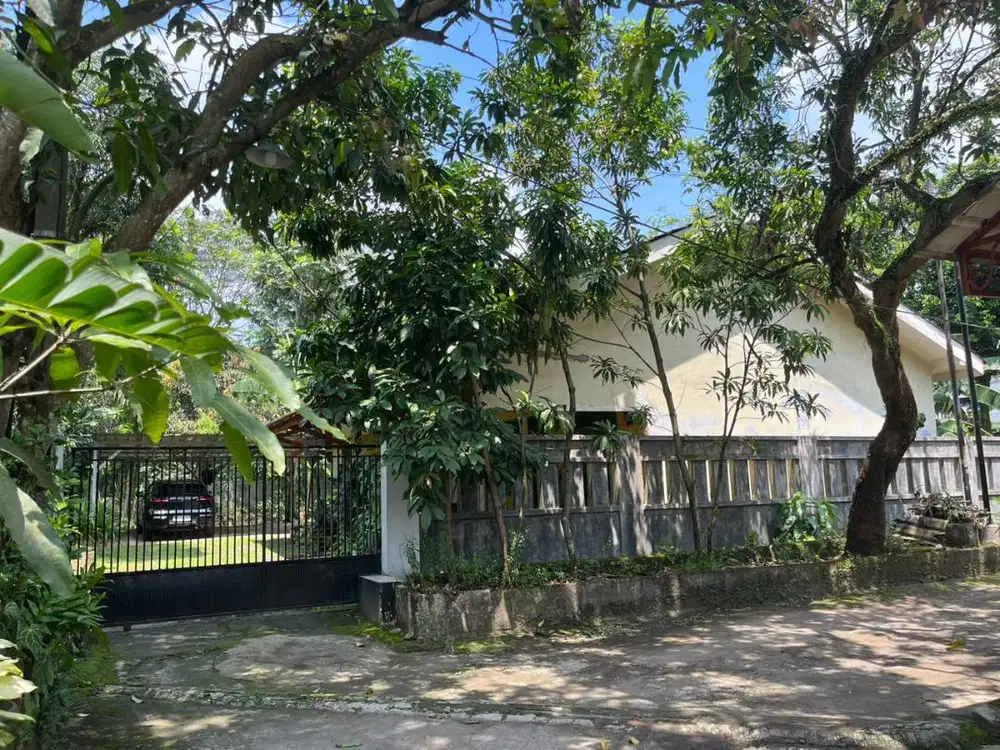 Rumah luas tanah 1055m² 1 Lantai Daerah CIleungsi Dekat Terminal