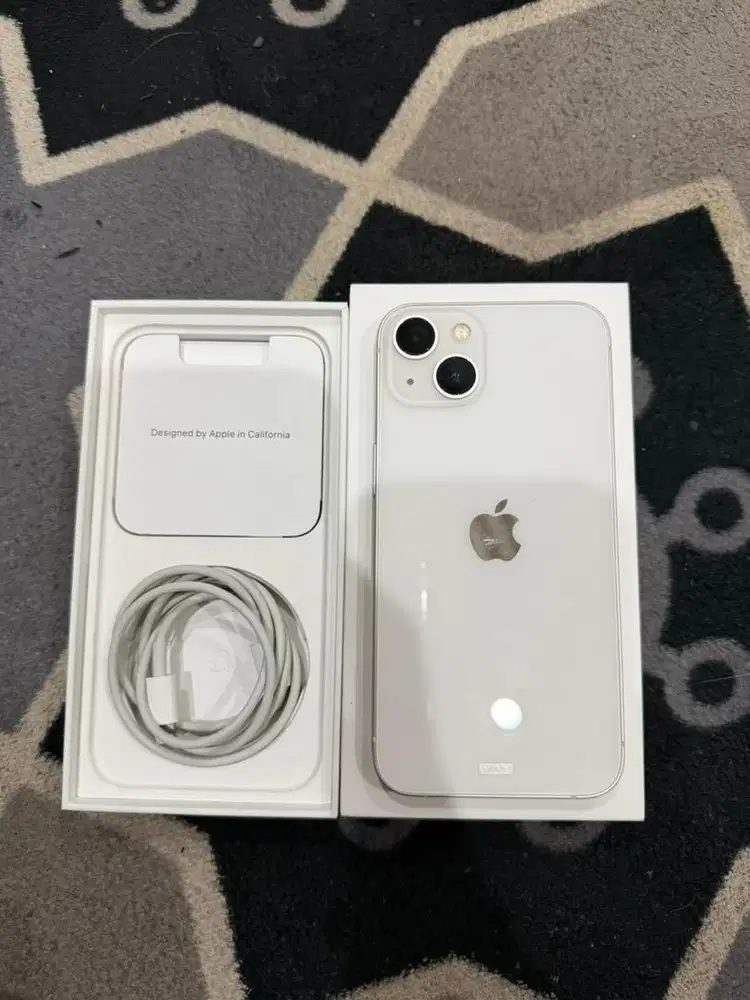 iphone 13 128gb ibox starlight garansi on 5/26