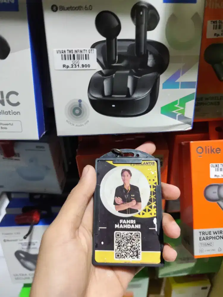 TWS VIVAN INFINITY GT7