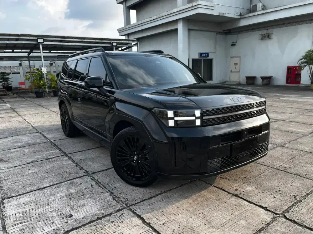 Hyundai Santa Fe Caligraphy Hybrid Bluelink 2025