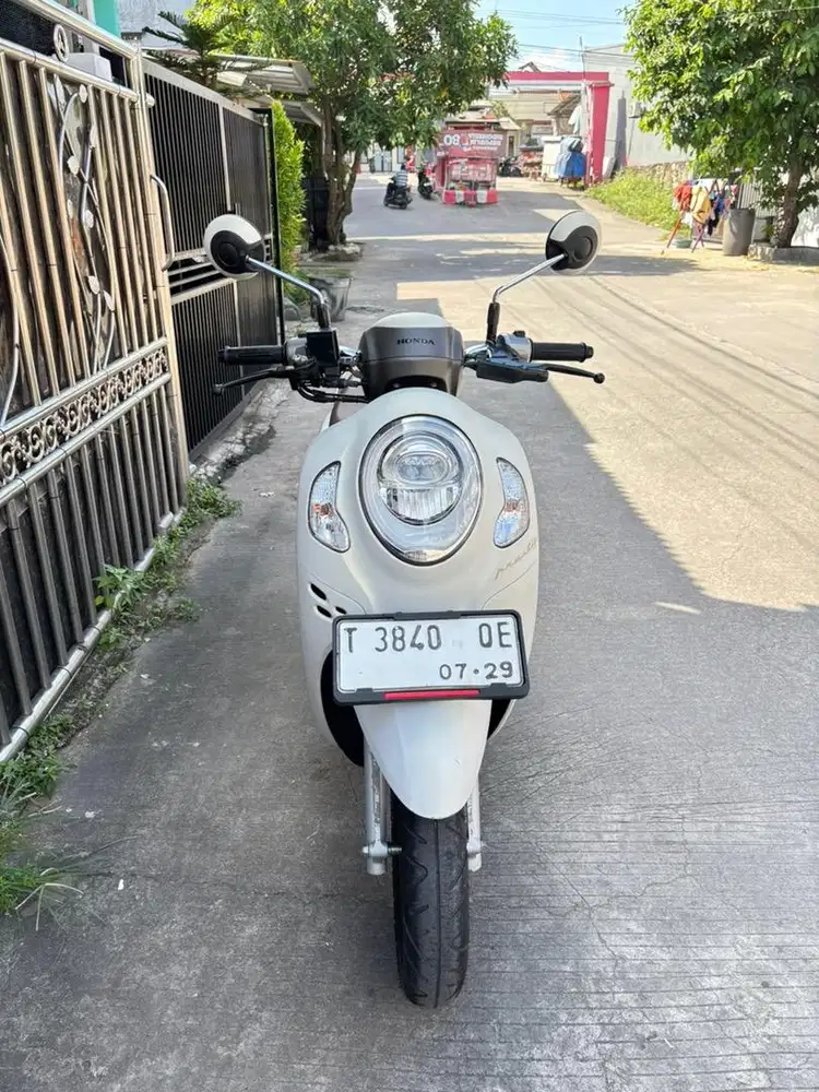Scoopy prestige 2024
